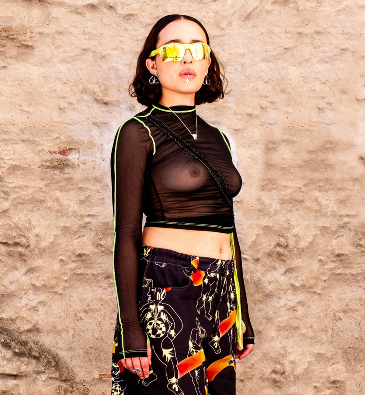 ✴︎ Top de Malla Tripa / Cc: Caníbal ✴︎ Longitud Ajustable ✴︎ Negro Neón